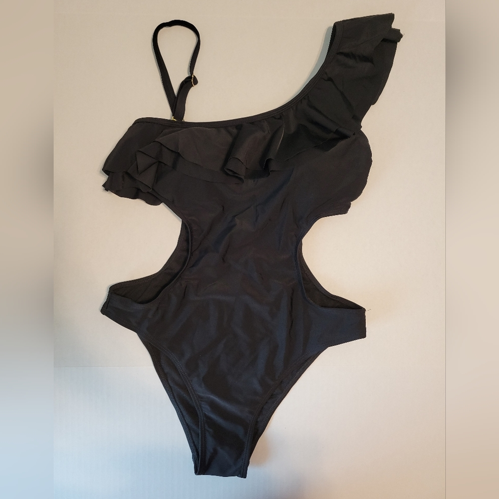 Sriwimon One Piece Swim Suit